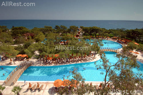 Antedon DeLuxe Hotel 3